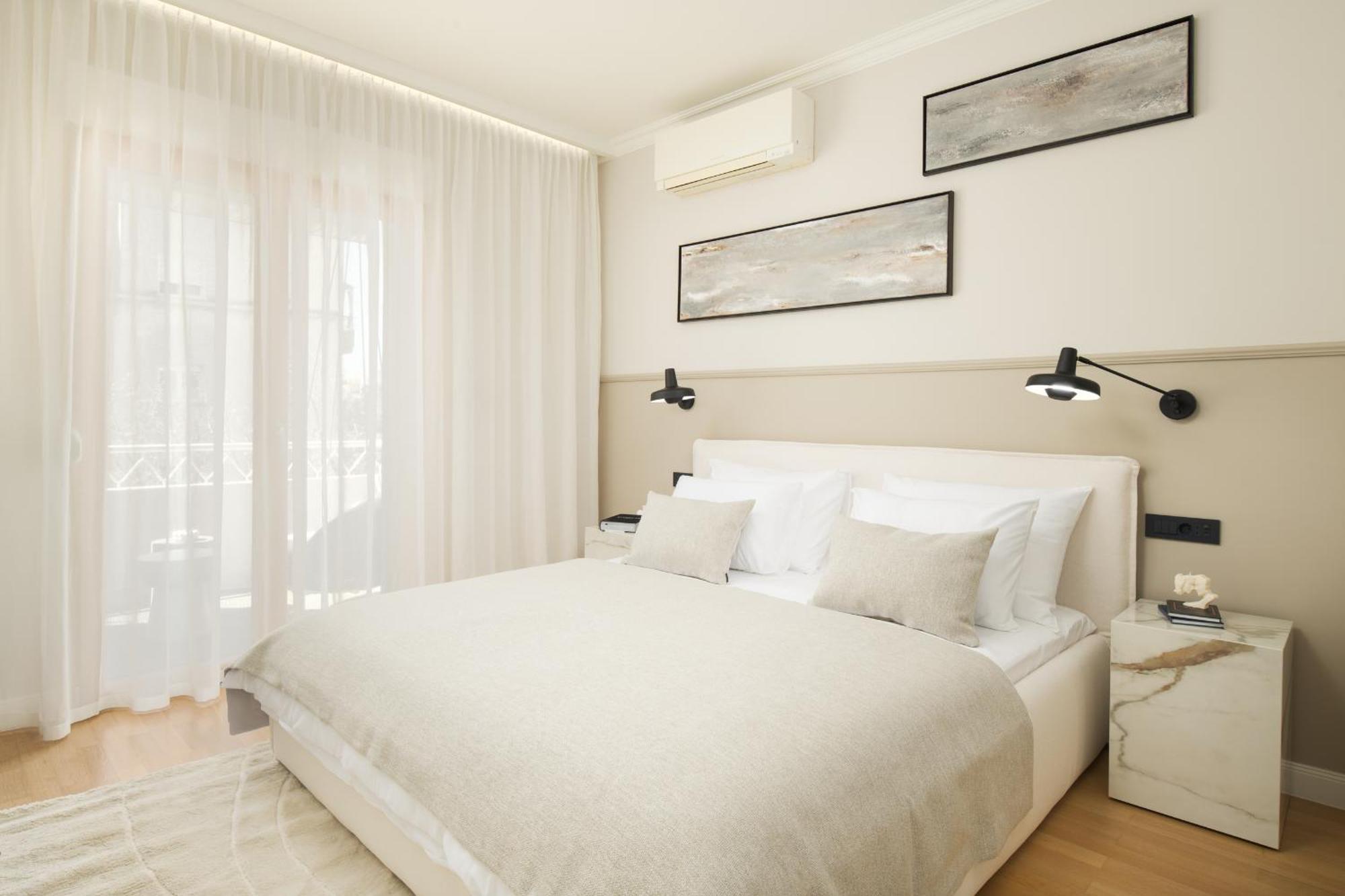 Luxury Bellux For 5, Old Town And Bacvice Sandy Apartman *